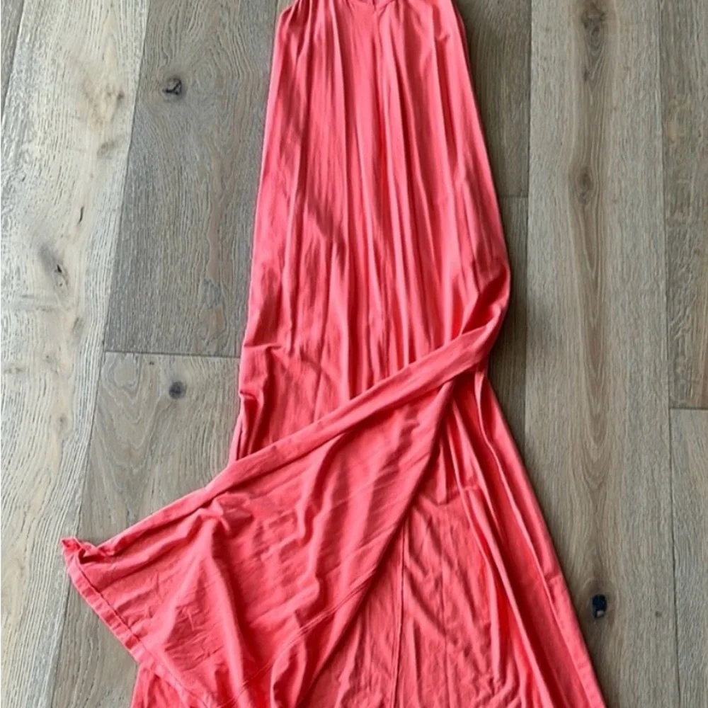 Bobi Coral Maxi Dress - Picture 3 of 5
